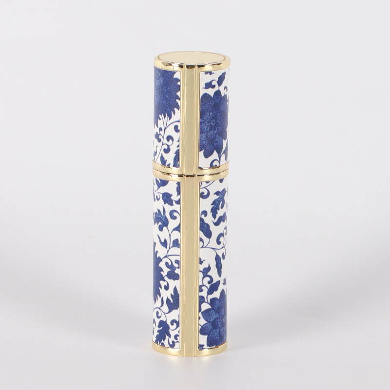 Blue And White Porcelain Vintage Perfume Sub-bottles PU Leather Glass Bottle